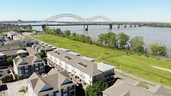View of the Mississippi River at Harbor Island Apartments, Memphis, Tennessee